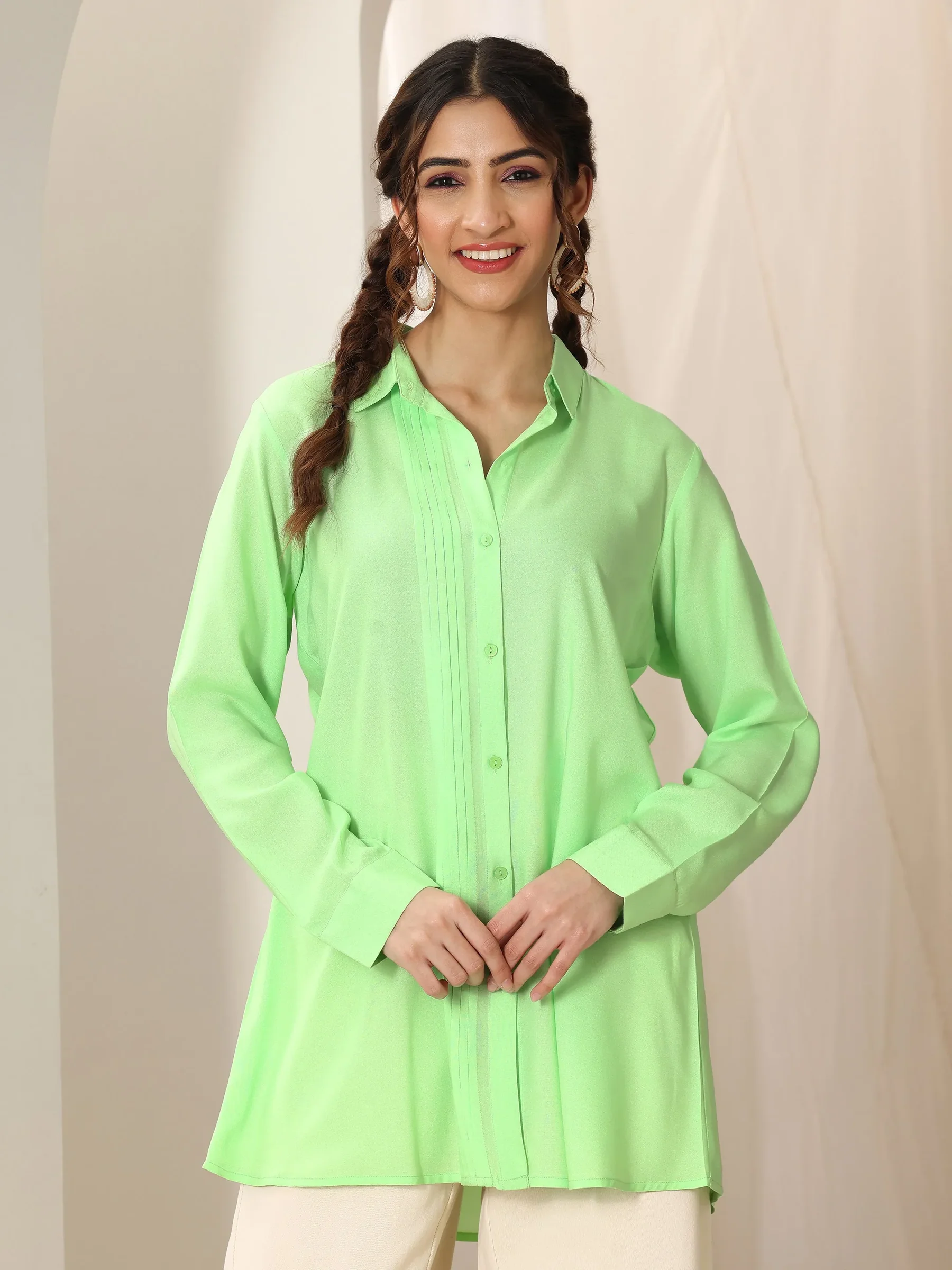 Green Solid Rayon Straight Shirt